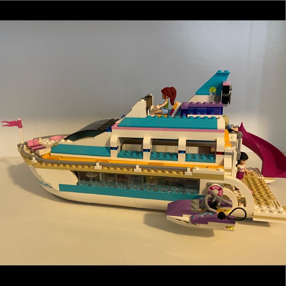 Lego Friends Dolphin Cruiser